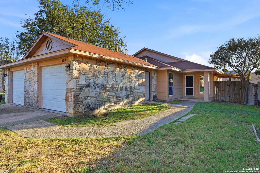 5816 Liberty Bell, San Antonio, TX 78233