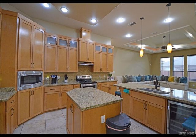 2909 San Armando Street, Mission, TX 78572