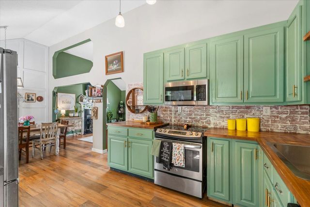 4046 Sydney Circle, Dalton, GA 30721