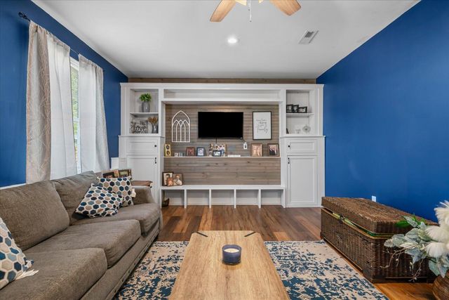 4046 Sydney Circle, Dalton, GA 30721