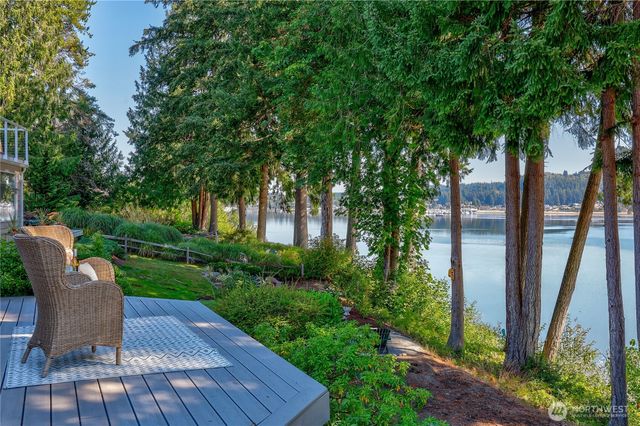 16406 Thorpe Road NE, Poulsbo, WA 98370