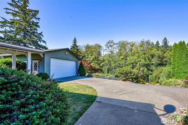 16406 Thorpe Road NE, Poulsbo, WA 98370