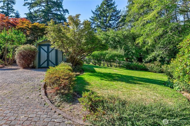 16406 Thorpe Road NE, Poulsbo, WA 98370