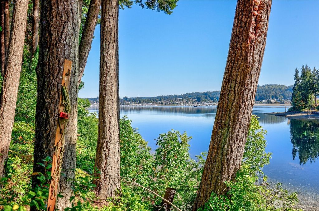 16406 Thorpe Road NE, Poulsbo, WA 98370