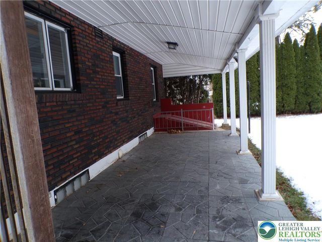 2250 Siegfried Avenue, Northampton Boro, PA 18067