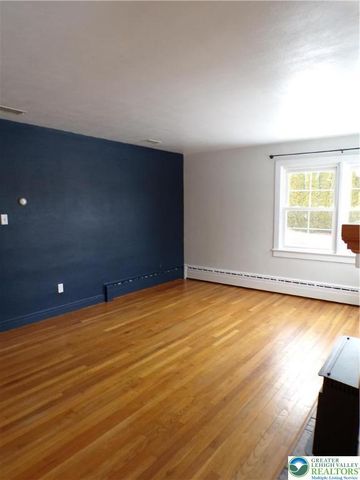 2250 Siegfried Avenue, Northampton Boro, PA 18067