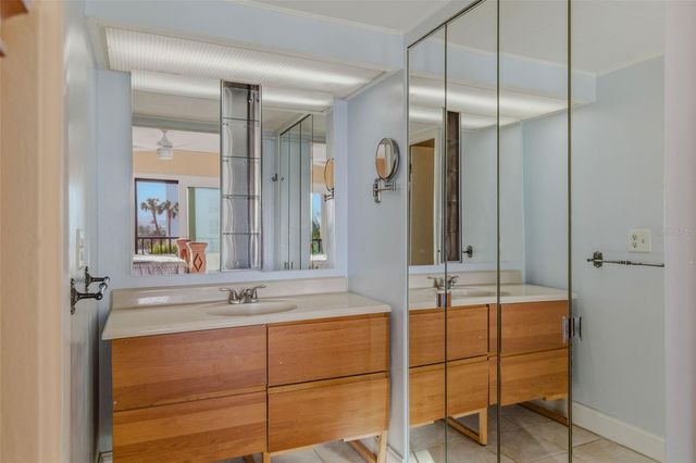 51 ISLAND WAY 311, Clearwater Beach, FL 33767