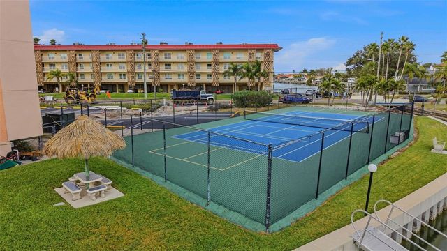 51 ISLAND WAY 311, Clearwater Beach, FL 33767