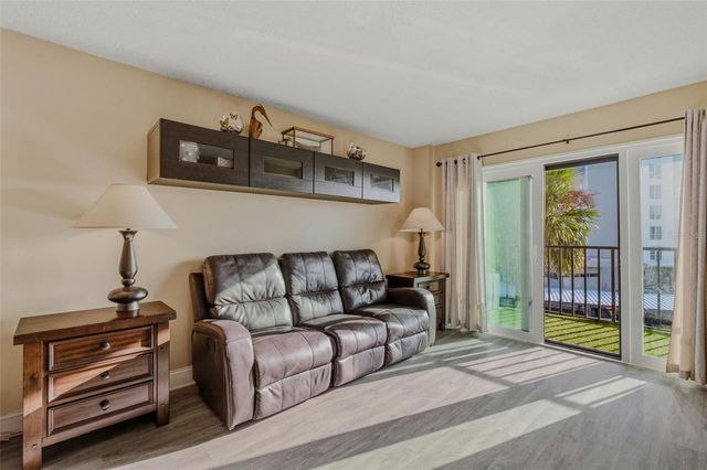 51 ISLAND WAY 311, Clearwater Beach, FL 33767