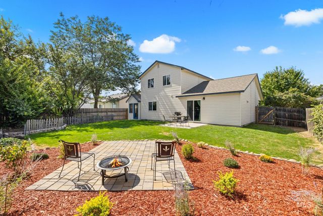 4805 Blue Grass Avenue, Caldwell, ID 83607