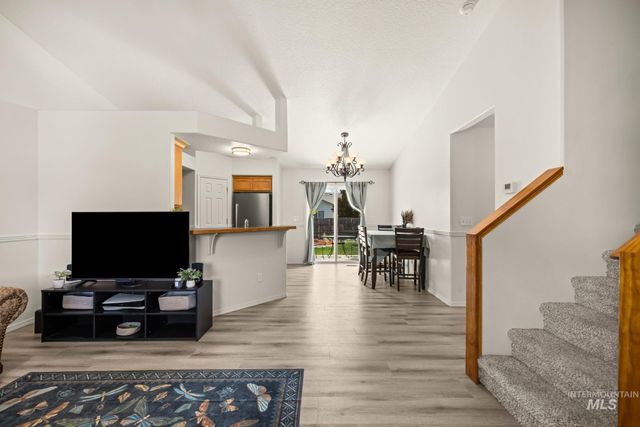 4805 Blue Grass Avenue, Caldwell, ID 83607