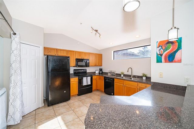 520 VIA VERONA LANE 203, Altamonte Springs, FL 32714