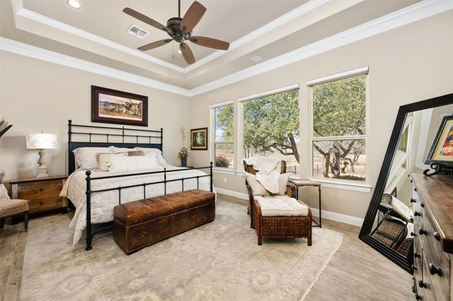 113 Blue Heron LN, Georgetown, TX 78628