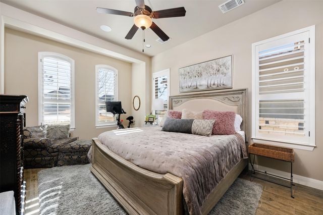 113 Blue Heron LN, Georgetown, TX 78628