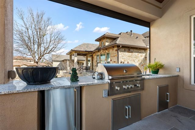 113 Blue Heron LN, Georgetown, TX 78628