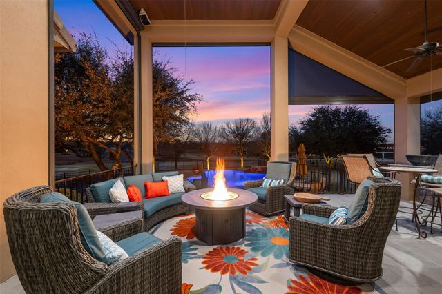 113 Blue Heron LN, Georgetown, TX 78628