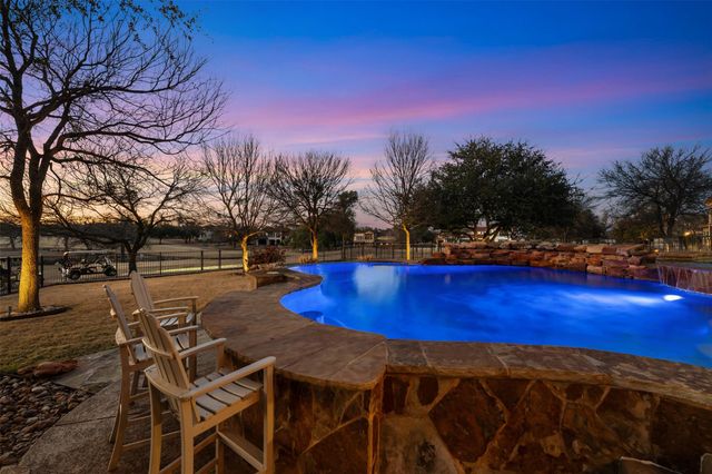 113 Blue Heron LN, Georgetown, TX 78628