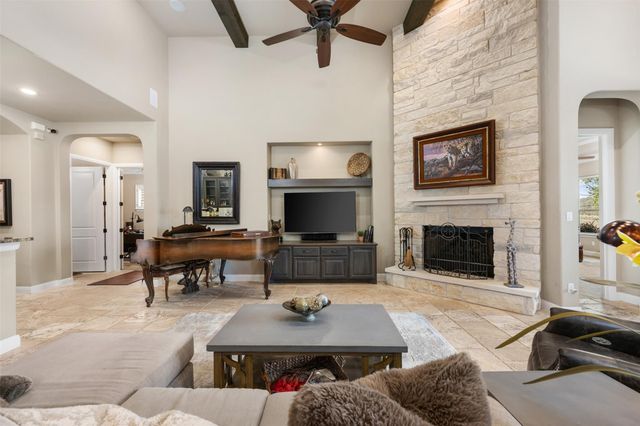 113 Blue Heron LN, Georgetown, TX 78628