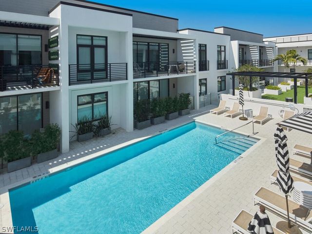 850 Central AVE 301, Other, FL 34102