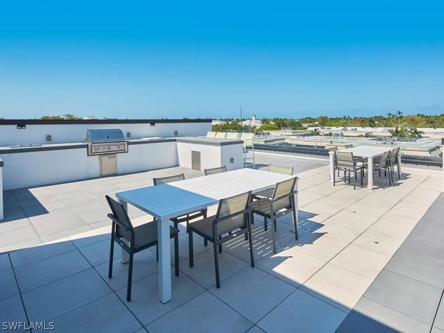 850 Central AVE 301, Other, FL 34102