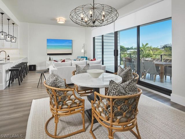 850 Central AVE 301, Other, FL 34102