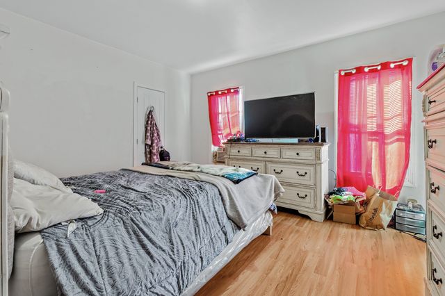 29 Newbury St, Worcester, MA 01609
