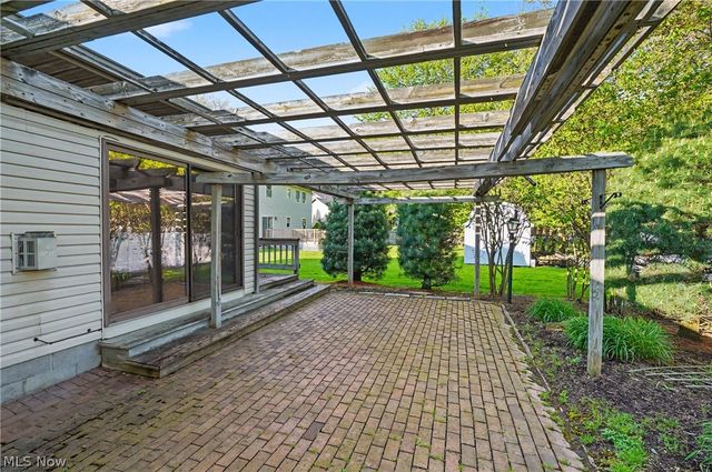358 Tessa Place, Cortland, OH 44410