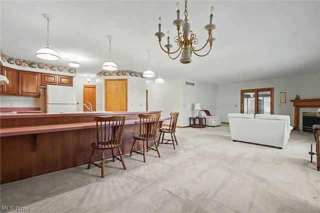 358 Tessa Place, Cortland, OH 44410