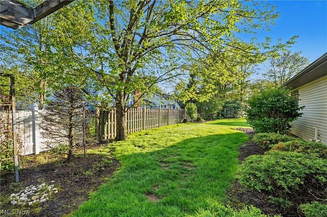 358 Tessa Place, Cortland, OH 44410