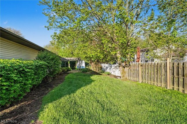 358 Tessa Place, Cortland, OH 44410