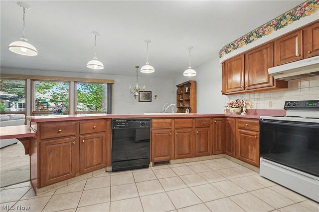 358 Tessa Place, Cortland, OH 44410