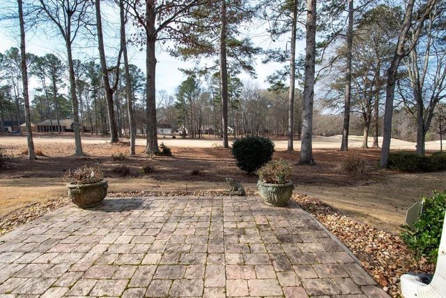 225 Masters Drive S, Peachtree City, GA 30269