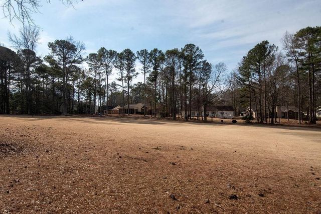 225 Masters Drive S, Peachtree City, GA 30269