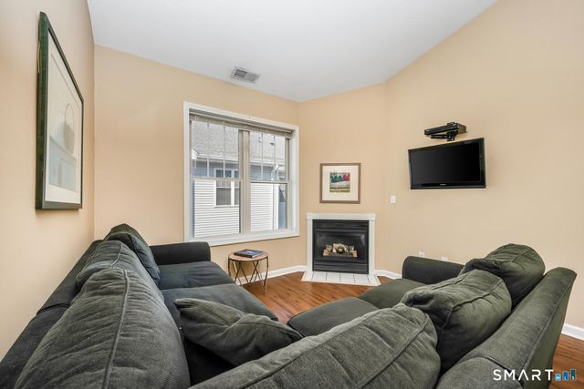 105 Richards Avenue 1502, Norwalk, CT 06854