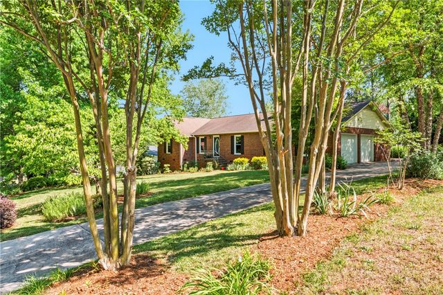 1310 Hanover Road, Anderson, SC 29621