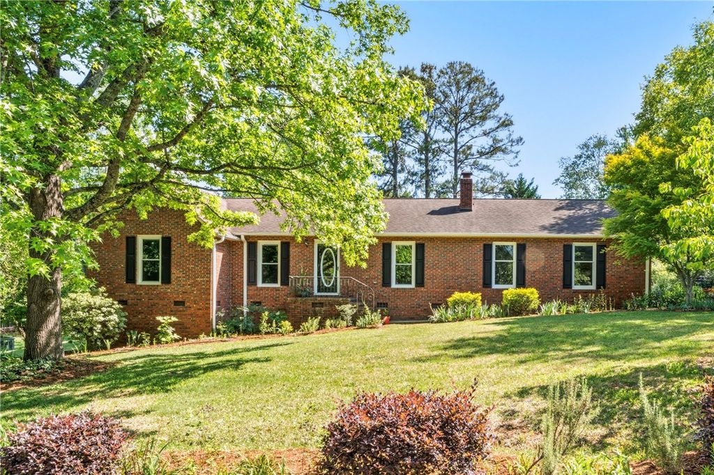 1310 Hanover Road, Anderson, SC 29621