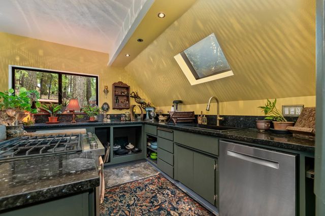 5043 Virginia Bird Mine Ct, Foresthill, CA 95631