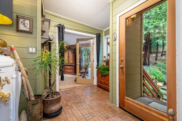 5043 Virginia Bird Mine Ct, Foresthill, CA 95631