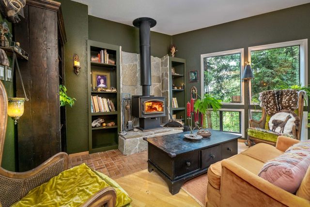 5043 Virginia Bird Mine Ct, Foresthill, CA 95631