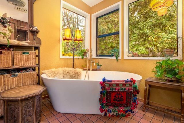 5043 Virginia Bird Mine Ct, Foresthill, CA 95631