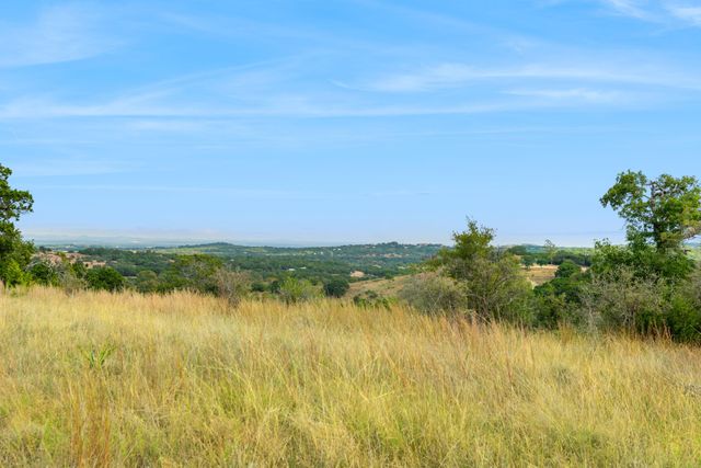 128 Skylight TRL, Boerne, TX 78006