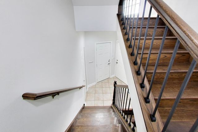 3821 N Milwaukee Avenue, Chicago, IL 60641