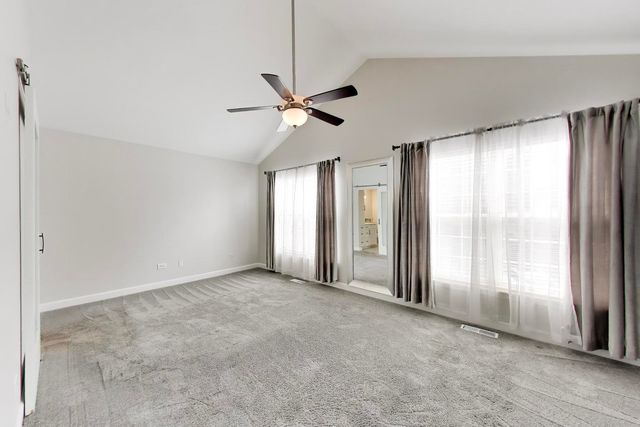 3821 N Milwaukee Avenue, Chicago, IL 60641