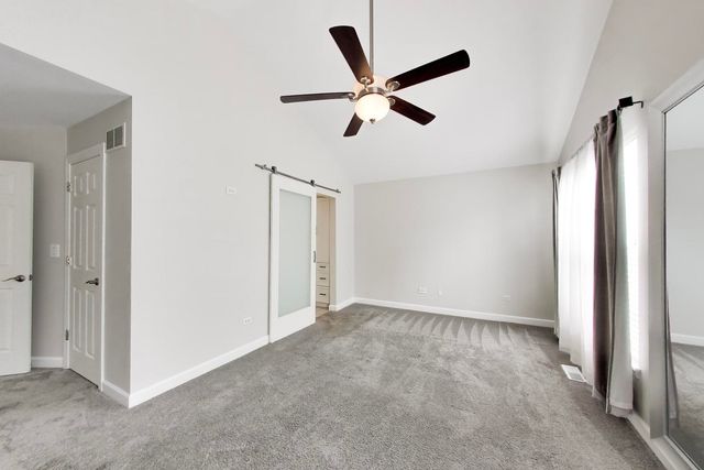 3821 N Milwaukee Avenue, Chicago, IL 60641