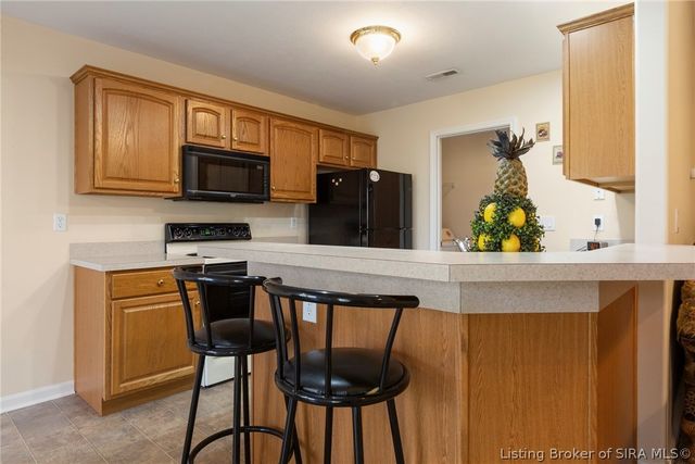 807 S Indiana Avenue 5, Sellersburg, IN 47172