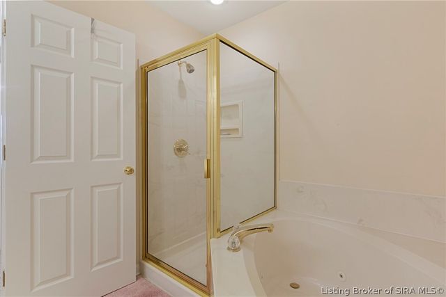 807 S Indiana Avenue 5, Sellersburg, IN 47172