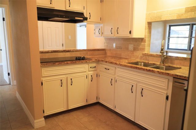 25314 Hickory Valley Lane, Spring, TX 77373