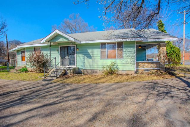 5023 Camp Robinson Road, North Little Rock, AR 72116