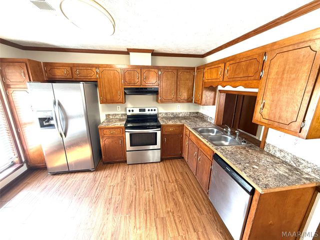 1821 Young Farm Road, Montgomery, AL 36106