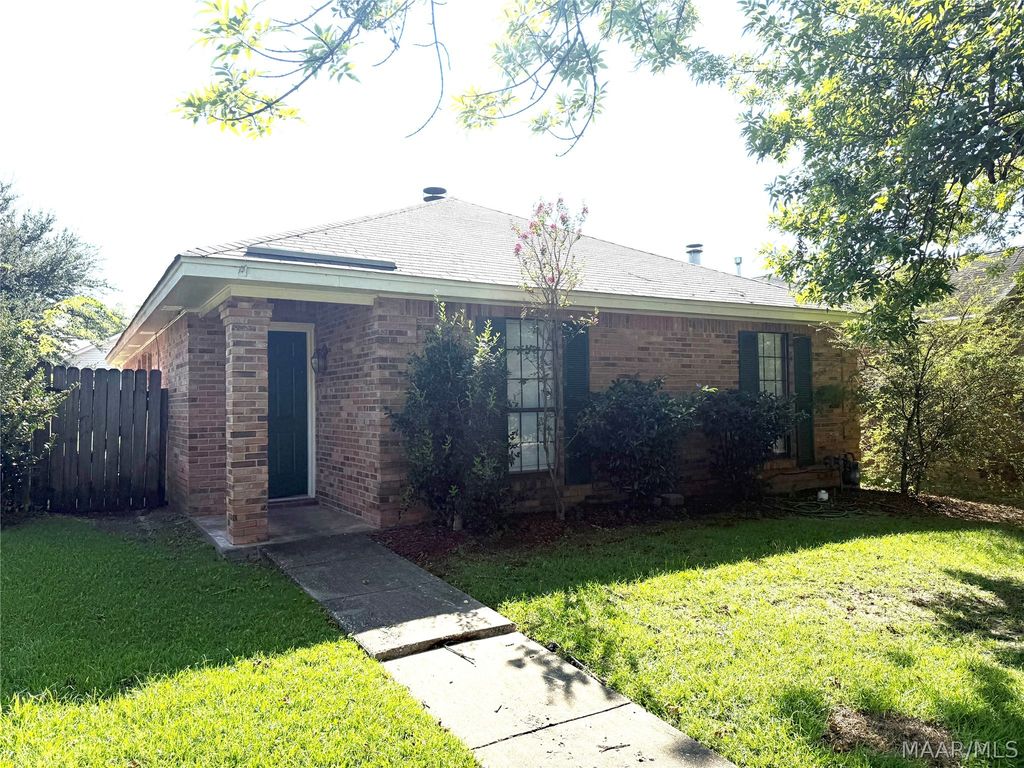 1821 Young Farm Road, Montgomery, AL 36106